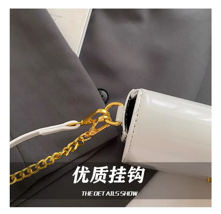 Black Glossy Chain Crossbody Bag for Women 2025 — feature 15