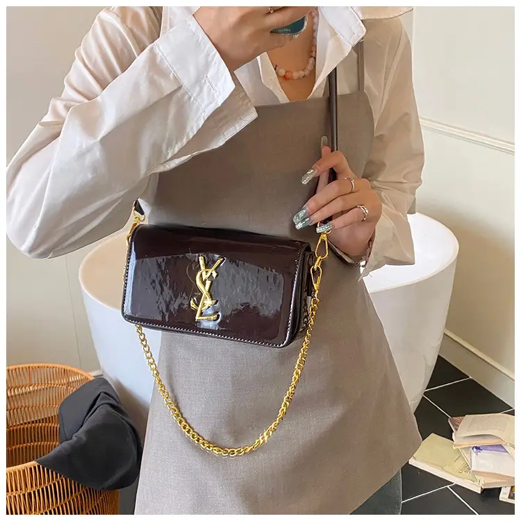Black Glossy Chain Crossbody Bag for Women 2025 — feature 35