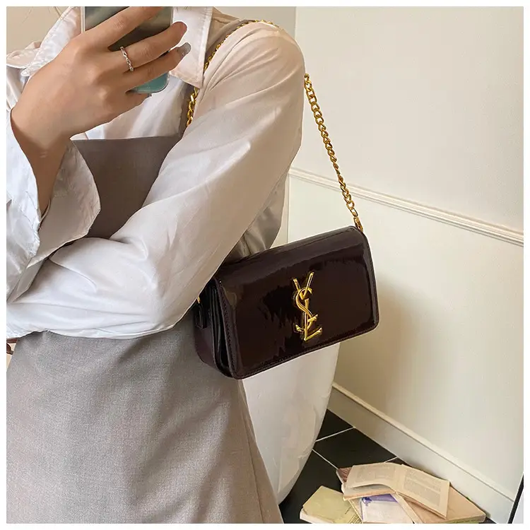 Black Glossy Chain Crossbody Bag for Women 2025 — feature 37