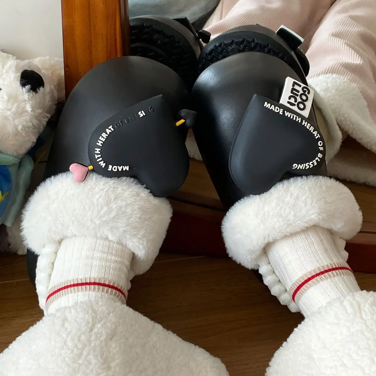 Women's Pink Heart Furry Slippers Winter Warm — feature 23