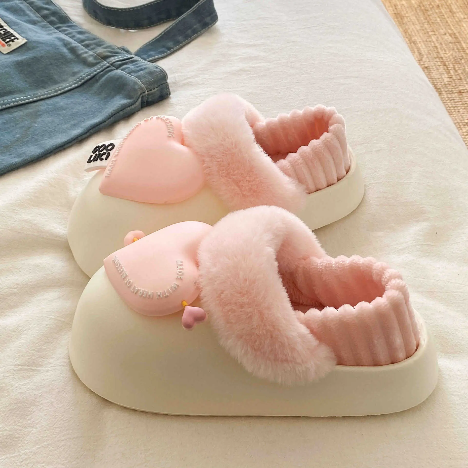Women's Pink Heart Furry Slippers Winter Warm - Image 2