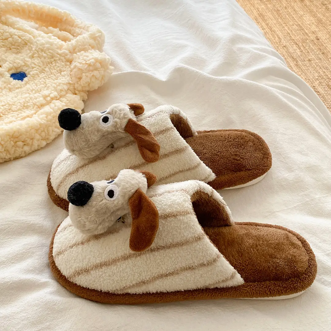 Fashionable and Versatile Cartoon Cute Puppy Floor Mop Home 2025 Winter New Thick-Soled Warm Cotton Slippers for Women
