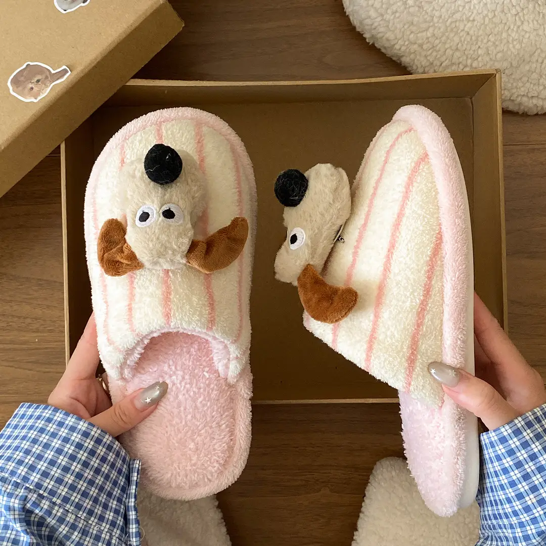 Fashionable and Versatile Cartoon Cute Puppy Floor Mop Home 2025 Winter New Thick-Soled Warm Cotton Slippers for Women
