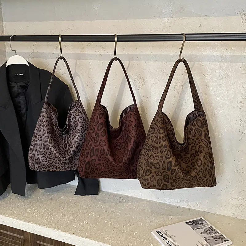 Leopard Print Large Tote Bag 2025 Retro Brown - Image 4