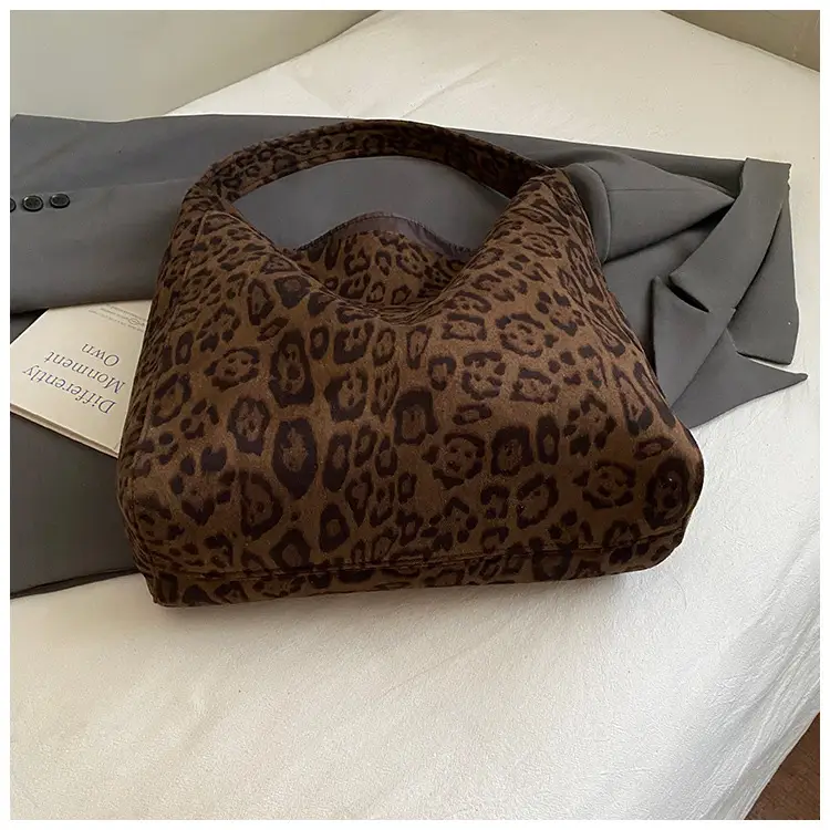 Leopard Print Large Tote Bag 2025 Retro Brown — feature 20