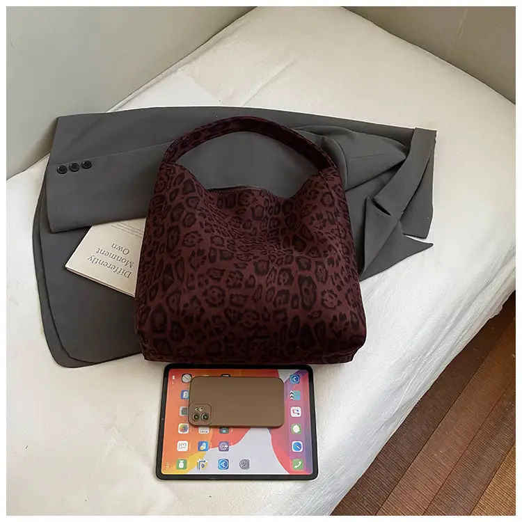 Leopard Print Large Tote Bag 2025 Retro Brown — feature 22