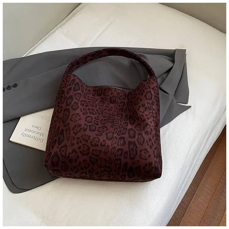 Leopard Print Large Tote Bag 2025 Retro Brown — feature 23