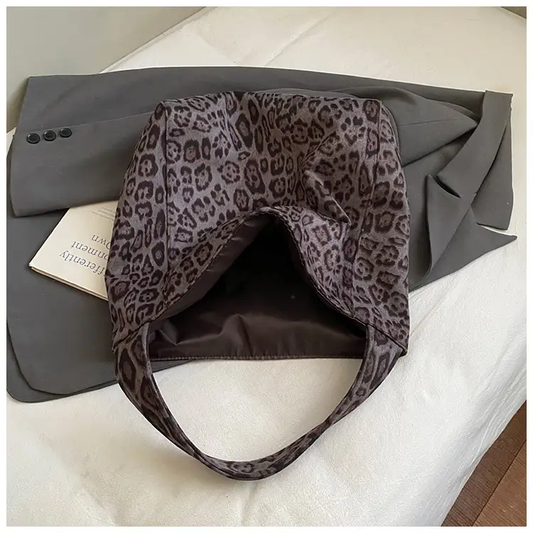 Leopard Print Large Tote Bag 2025 Retro Brown — feature 27