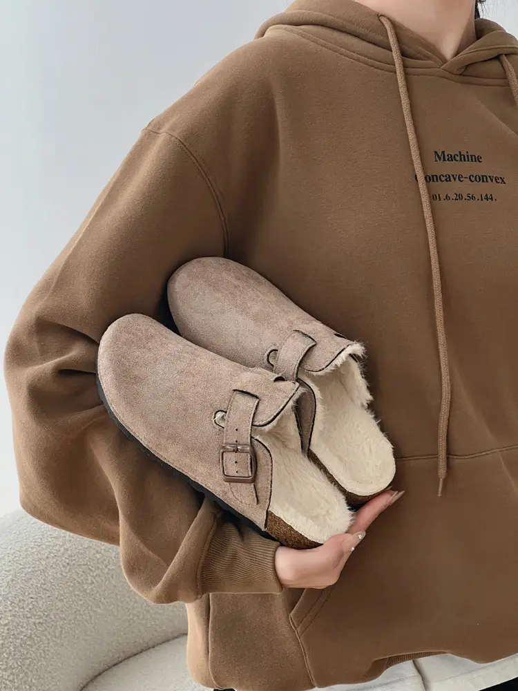 Trendy Furry Birkenstock Style Closed-Toe Mules for Women, New Autumn/Winter Non-Slip Warm Plush Slip-On Cotton Slippers for Men — feature 7