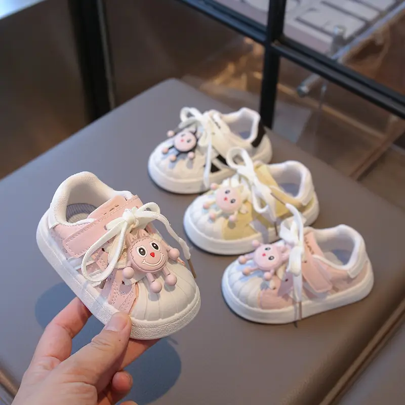 Baby Girl's Shoes, Baby Toddler Shoes, Spring & Fall Soft-Soled Fashionable Shoes for 1 to 3-Year-Old Baby Girls, Fashionable Soft Leather Shoes