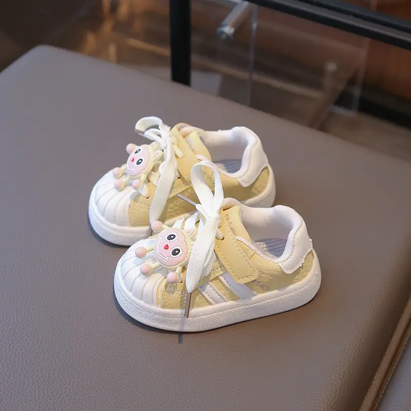 Baby Girl's Shoes, Baby Toddler Shoes, Spring & Fall Soft-Soled Fashionable Shoes for 1 to 3-Year-Old Baby Girls, Fashionable Soft Leather Shoes