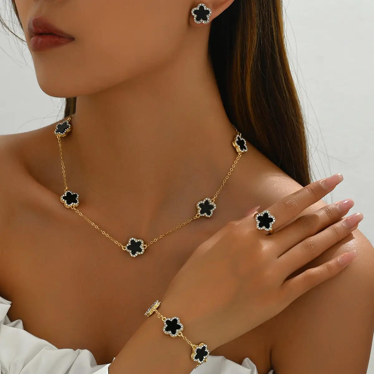 Gold Plated Black Stone Flower Necklace Set for Women