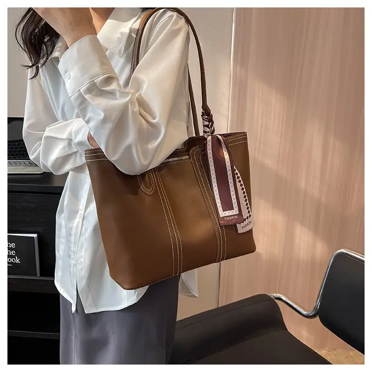 Women Large Capacity Cross-Border Tote Bag Beige — feature 31