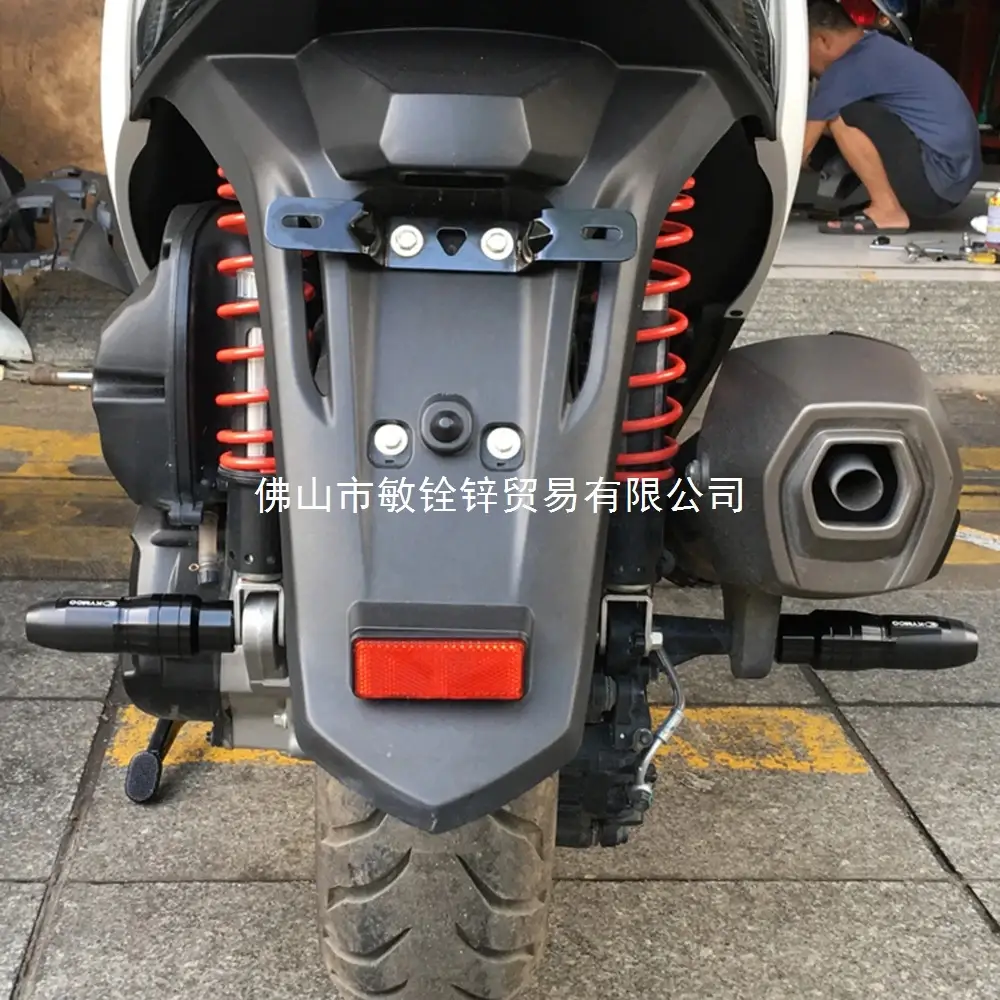 Kawasaki Z900R Motorcycle Anti-Collision Stick Black — feature 2