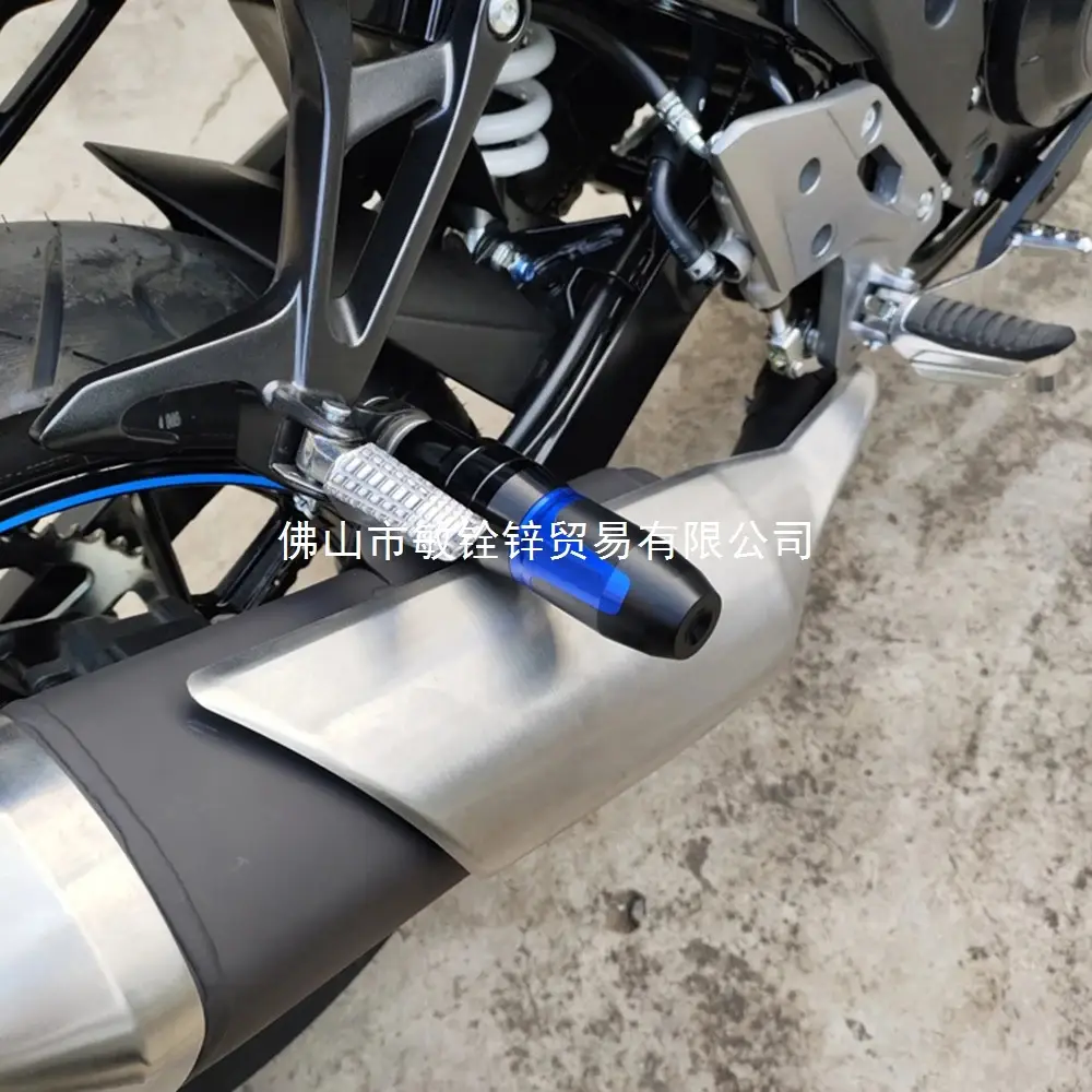 Kawasaki Z900R Motorcycle Anti-Collision Stick Black — feature 4