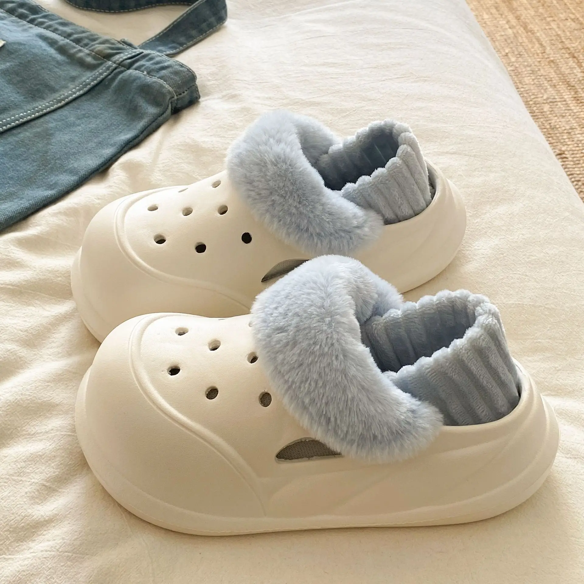 White Furry EVA Casual Slippers for Women Winter - Image 2