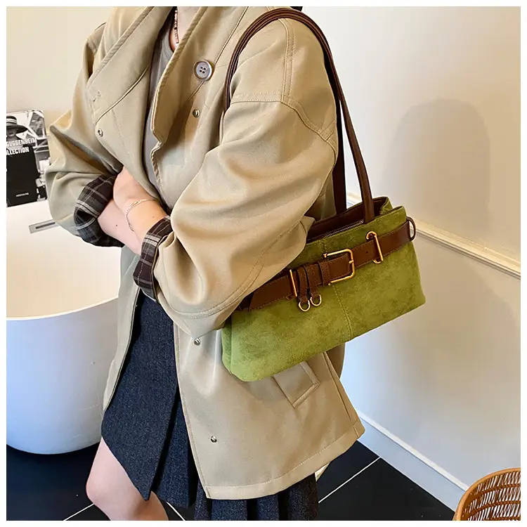 Retro Suede Armpit Bag Brown 2025 — feature 23