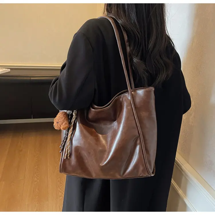 Black Leather Cross-Border Tote Bag Large Capacity Women — feature 23