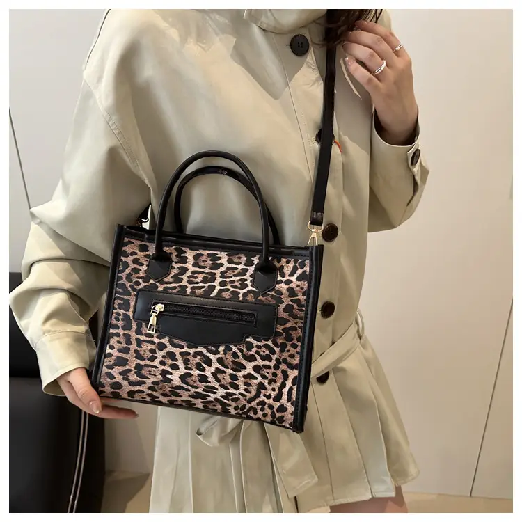 Leopard Print Crossbody Bag Women 2025 New Autumn — feature 17