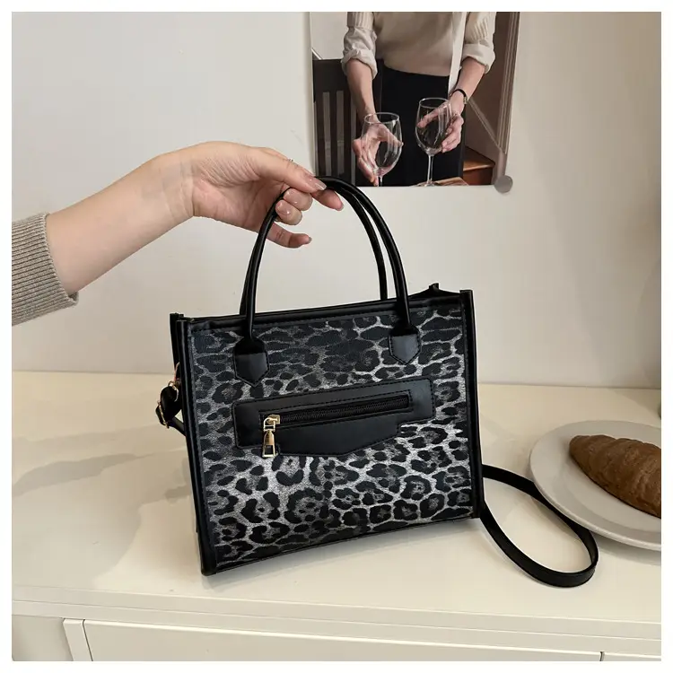 Leopard Print Crossbody Bag Women 2025 New Autumn — feature 18