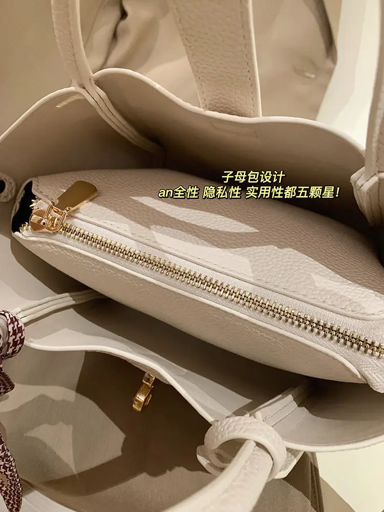 Nanfeng Paris Encounter Women's Beige Tote Bag with Embroidered Strap — feature 11