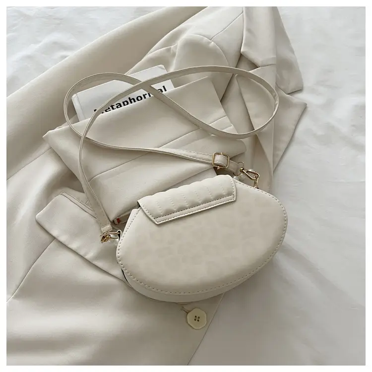 Women's Pearl Chain Shell Bag Brown Crossbody Shoulder — feature 17