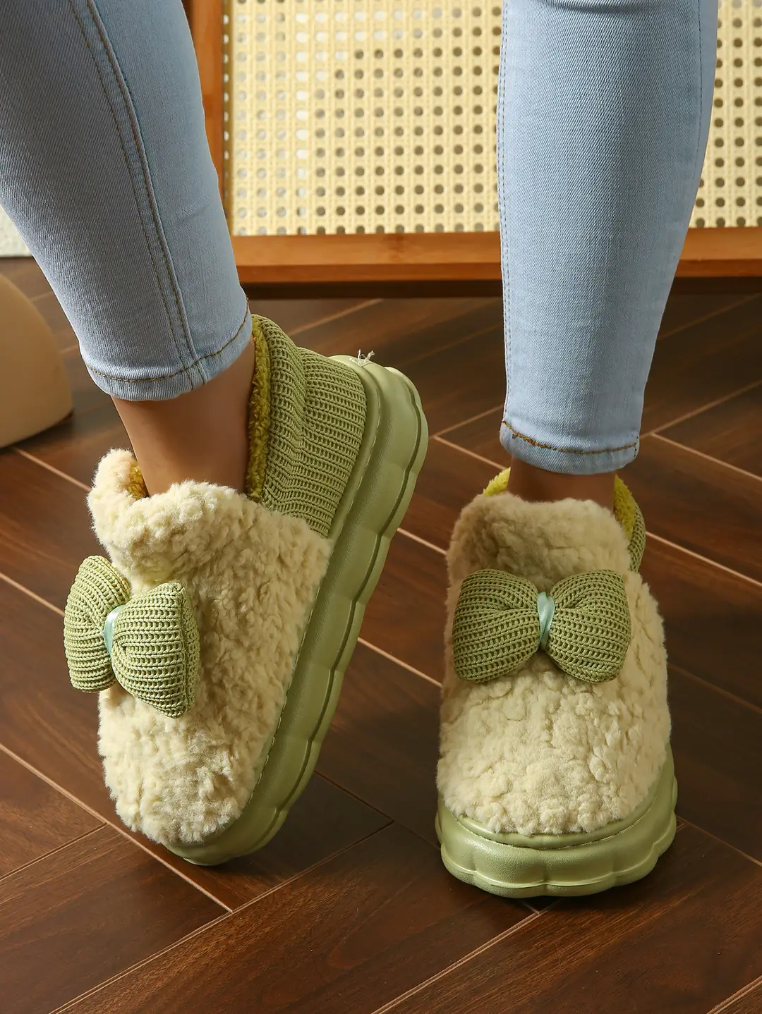 2025 Cotton Slippers for Women in Autumn and Winter Indoor Home Thick-Soled Fleece-Lined Warm Outer Wear Family Confinement Cotton Shoes for Women — feature 7