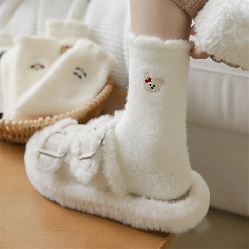 Spring, Autumn and Winter Plush Soft Socks for Women, Fleece-Lined and Thickened, Cute Cartoon Mid-Calf Socks, High-End Warm Sleep Socks