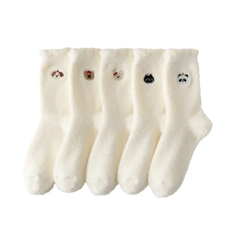 Spring, Autumn and Winter Plush Soft Socks for Women, Fleece-Lined and Thickened, Cute Cartoon Mid-Calf Socks, High-End Warm Sleep Socks