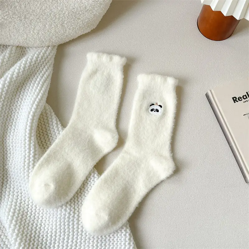 Spring, Autumn and Winter Plush Soft Socks for Women, Fleece-Lined and Thickened, Cute Cartoon Mid-Calf Socks, High-End Warm Sleep Socks