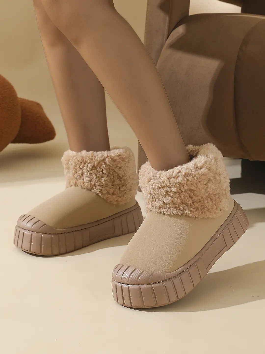 High-Top Snow Boots for Women, 2025 New Winter Style, Fleece-Lined, Thickened, Waterproof, Non-Slip, Northeast-Style Large Cotton Shoes for Women — feature 6