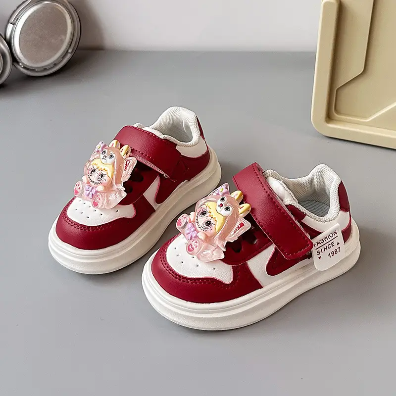 Baby Sneakers White Pink Low Top Lightweight Kids — feature 2
