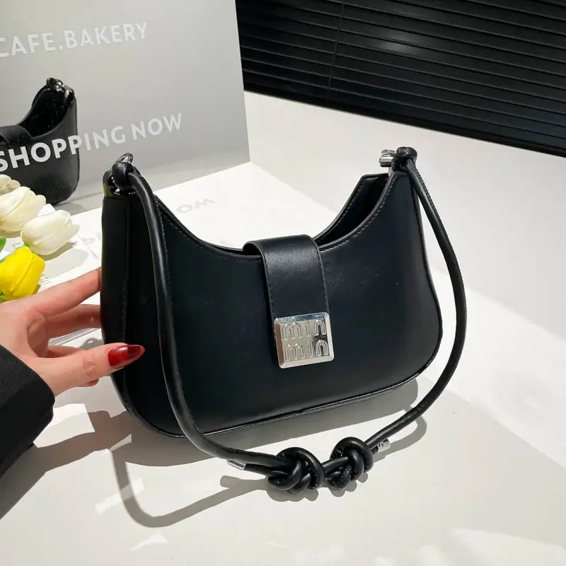 Black French Fashion Small Square Shoulder Bag 2025