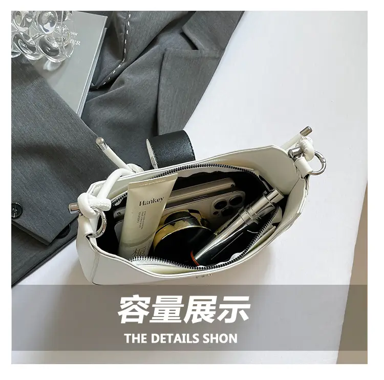 Black French Fashion Small Square Shoulder Bag 2025 — feature 7