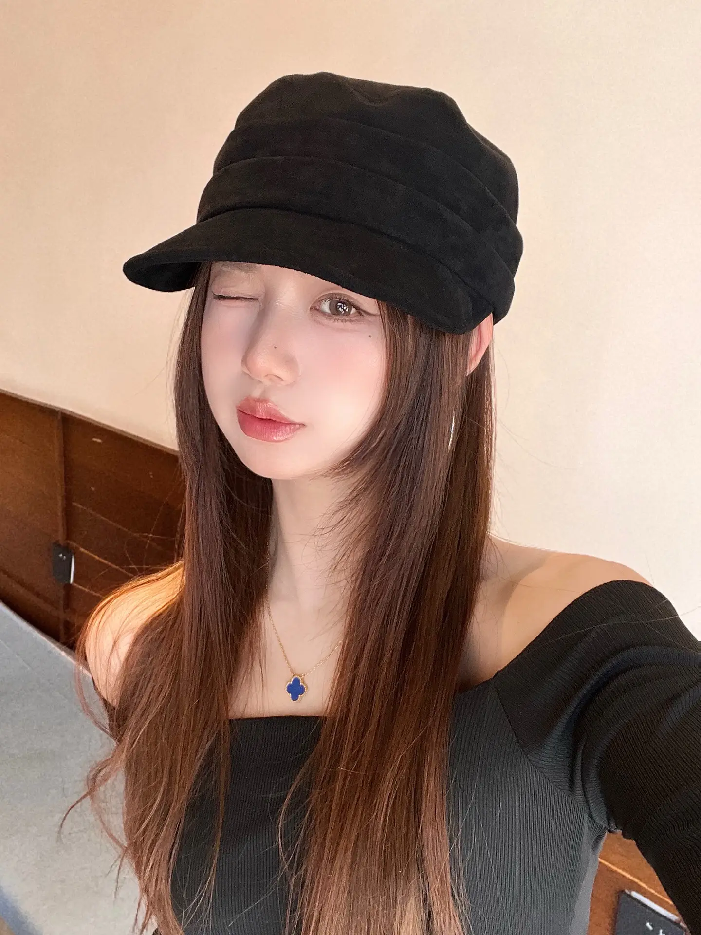 Women Wool Bucket Hat Maroon Soft Wool — feature 4