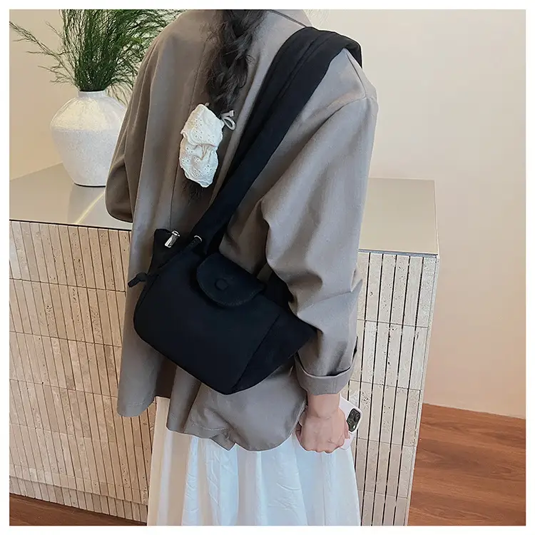 Women Suede Pleated Bag Brown Winter 2025 — feature 15