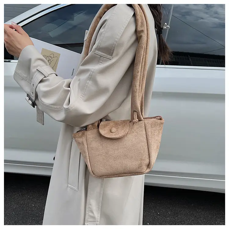 Women Suede Pleated Bag Brown Winter 2025 — feature 17