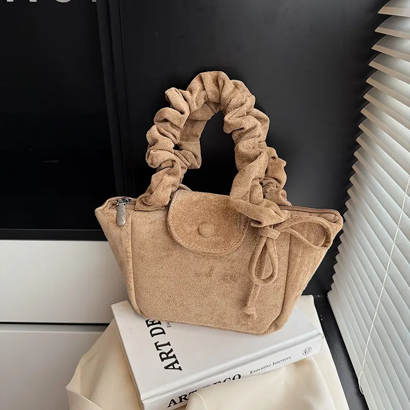 Women Suede Pleated Bag Brown Winter 2025 - Image 4
