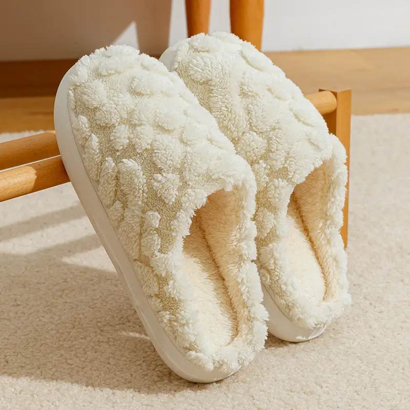 New Women's Pink Furry Slippers Warm Indoor