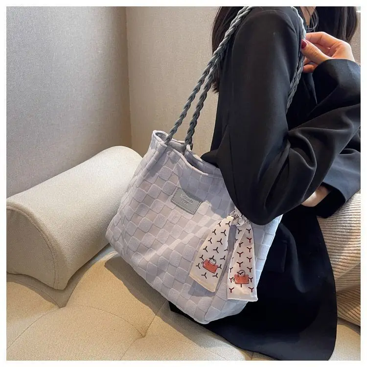 Women's Canvas Shoulder Bag Yellow White Patterned Tassel — feature 13