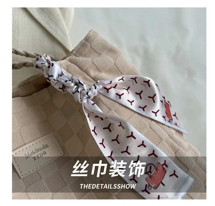 Women's Canvas Shoulder Bag Yellow White Patterned Tassel — feature 7