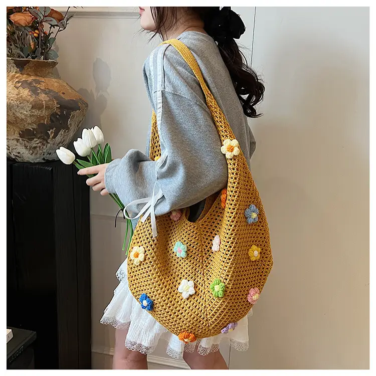 New Korean Style Women's Shoulder Tote Bag with Floral Embellishments — feature 14