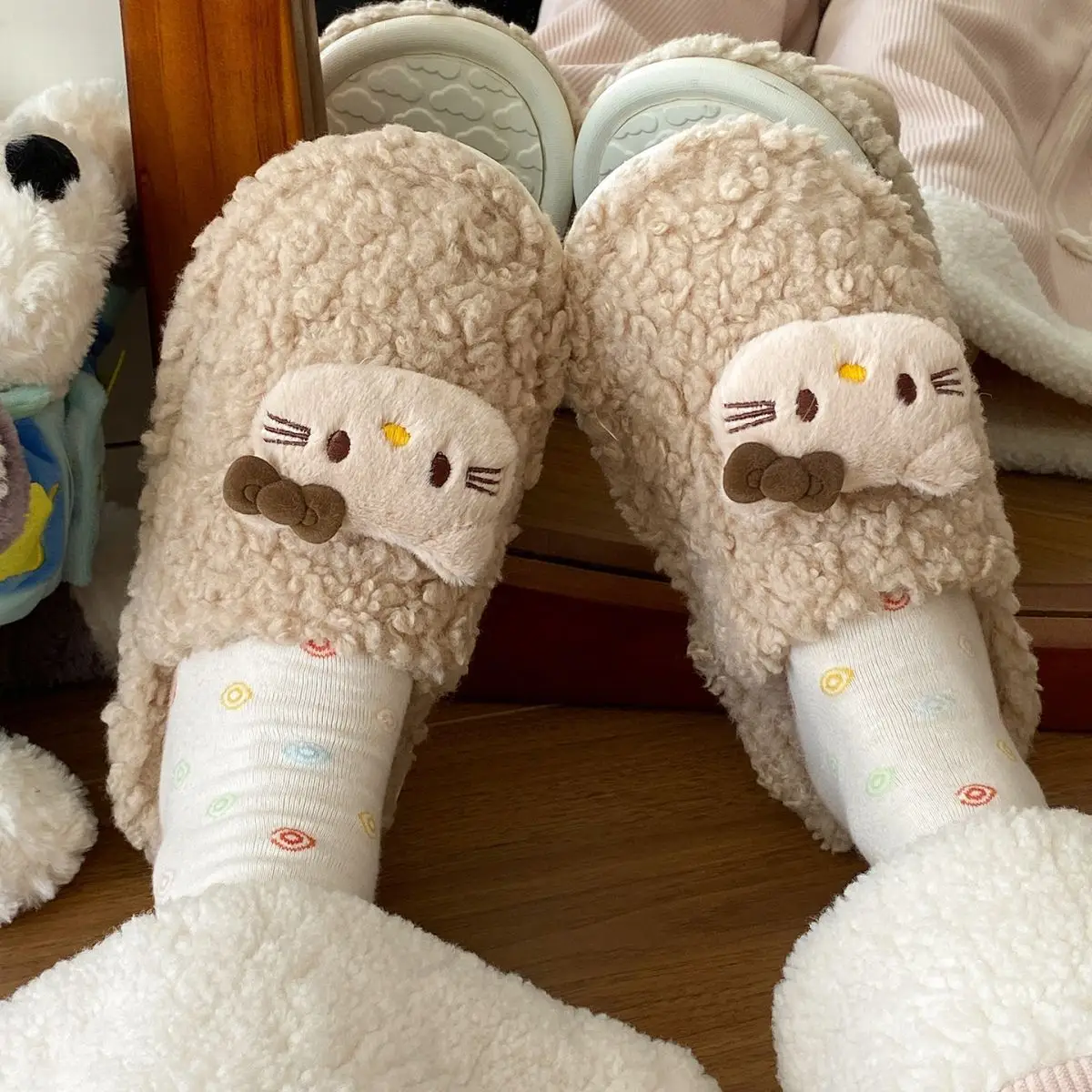 2025 Winter Cartoon Furry Cotton Slippers for Women — feature 24