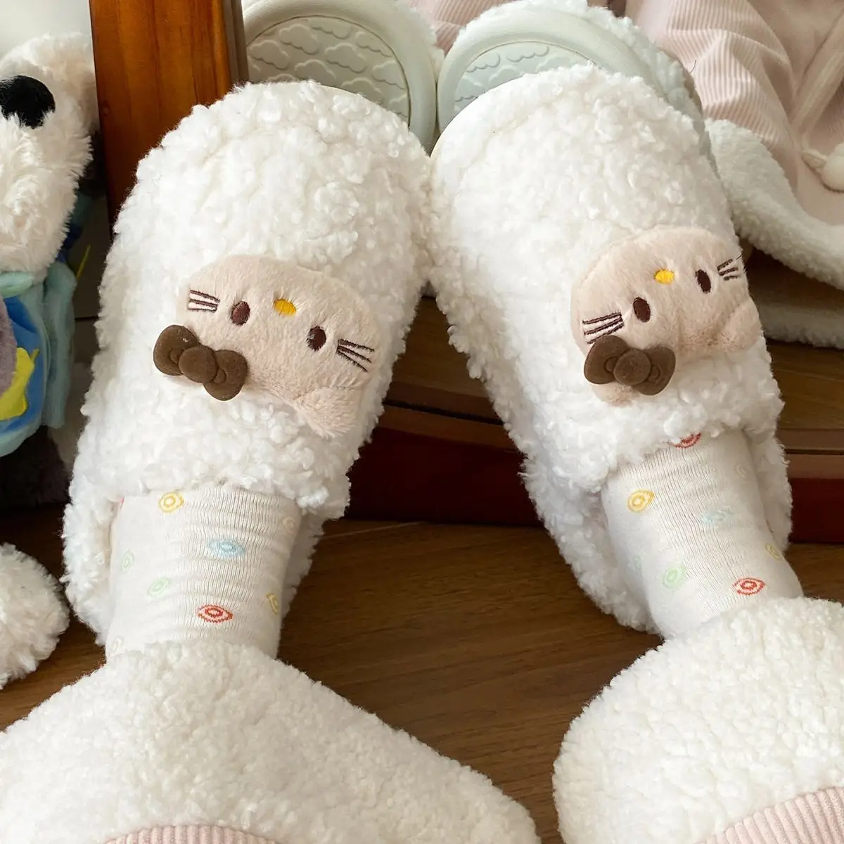 2025 Winter Cartoon Furry Cotton Slippers for Women — feature 25