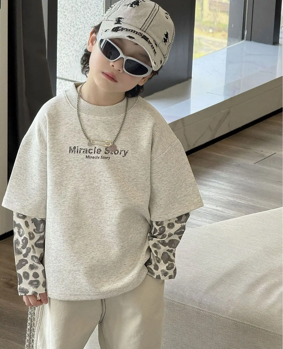 Boys Sweatshirt Set Beige 2-Piece Autumn 2025 — feature 2