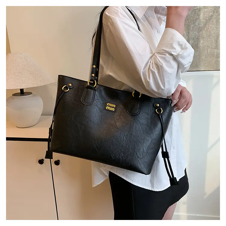 Women's Large Capacity Leather Tote Bag Brown — feature 19