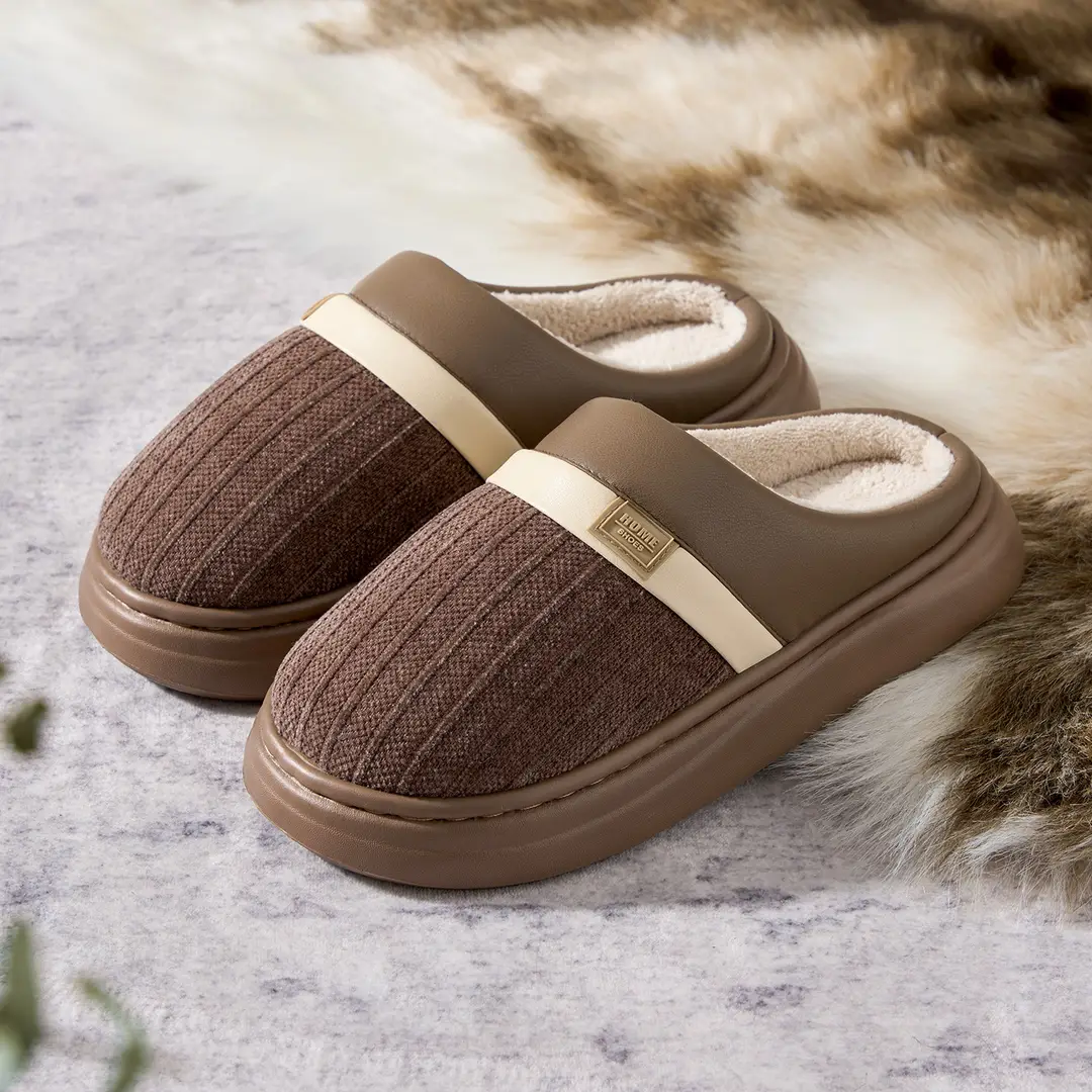 High-End Couple Cotton Slippers for Men in Autumn and Winter Indoor Home Fleece-Lined Thickeneded Non-Slip Warm Antibacterial and Deodorant Cotton Shoes - Image 2