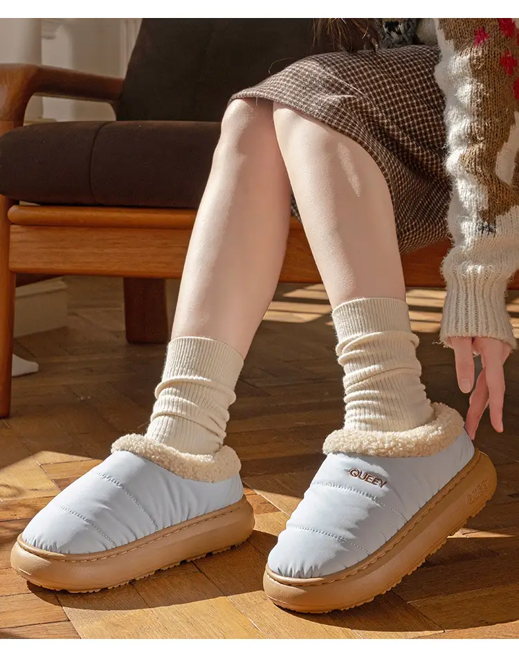 New Versatile Simple Outer Wear Furry Slippers, Comfortable Soft Thick-Soled Winter Couples Non-Slip Warm Cotton Shoes for Men and Women — feature 3