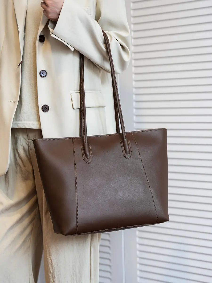 Large Capacity Solid Brown Tote Bag for Women — feature 21