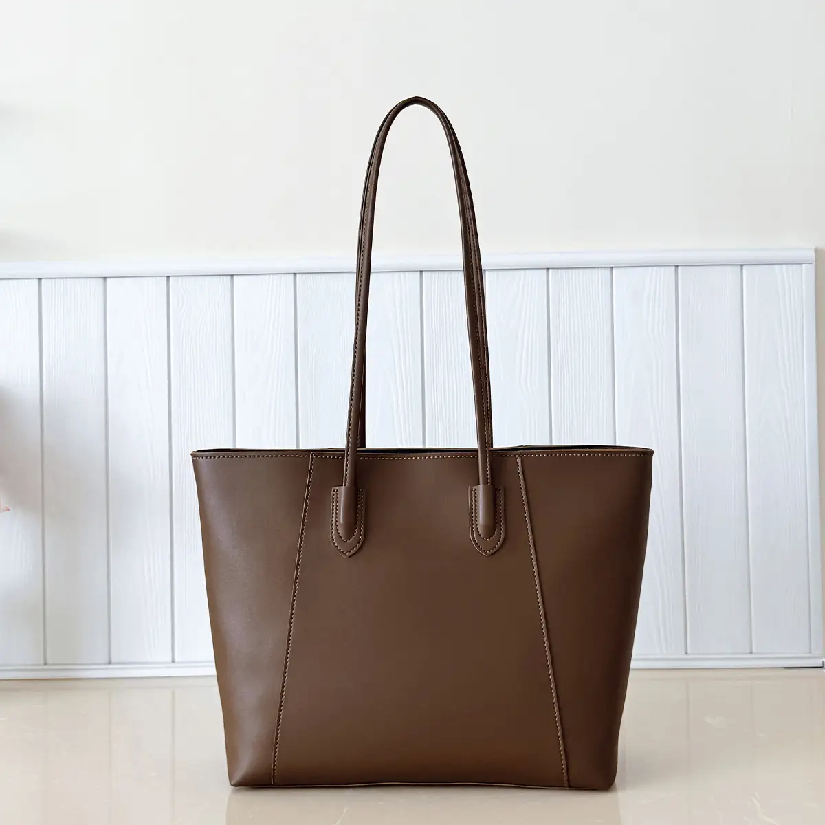 Large Capacity Solid Brown Tote Bag for Women — feature 3